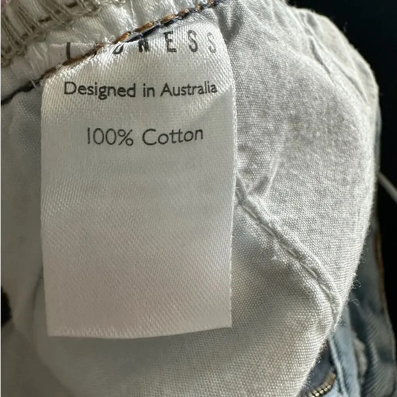 Lioness Mind Over Matter Mom Jeans - Picture 6 of 6